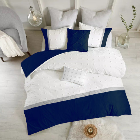 Kai Pom Pom Double Bed Microfiber Winter Comforter With 2 Pillow Covers